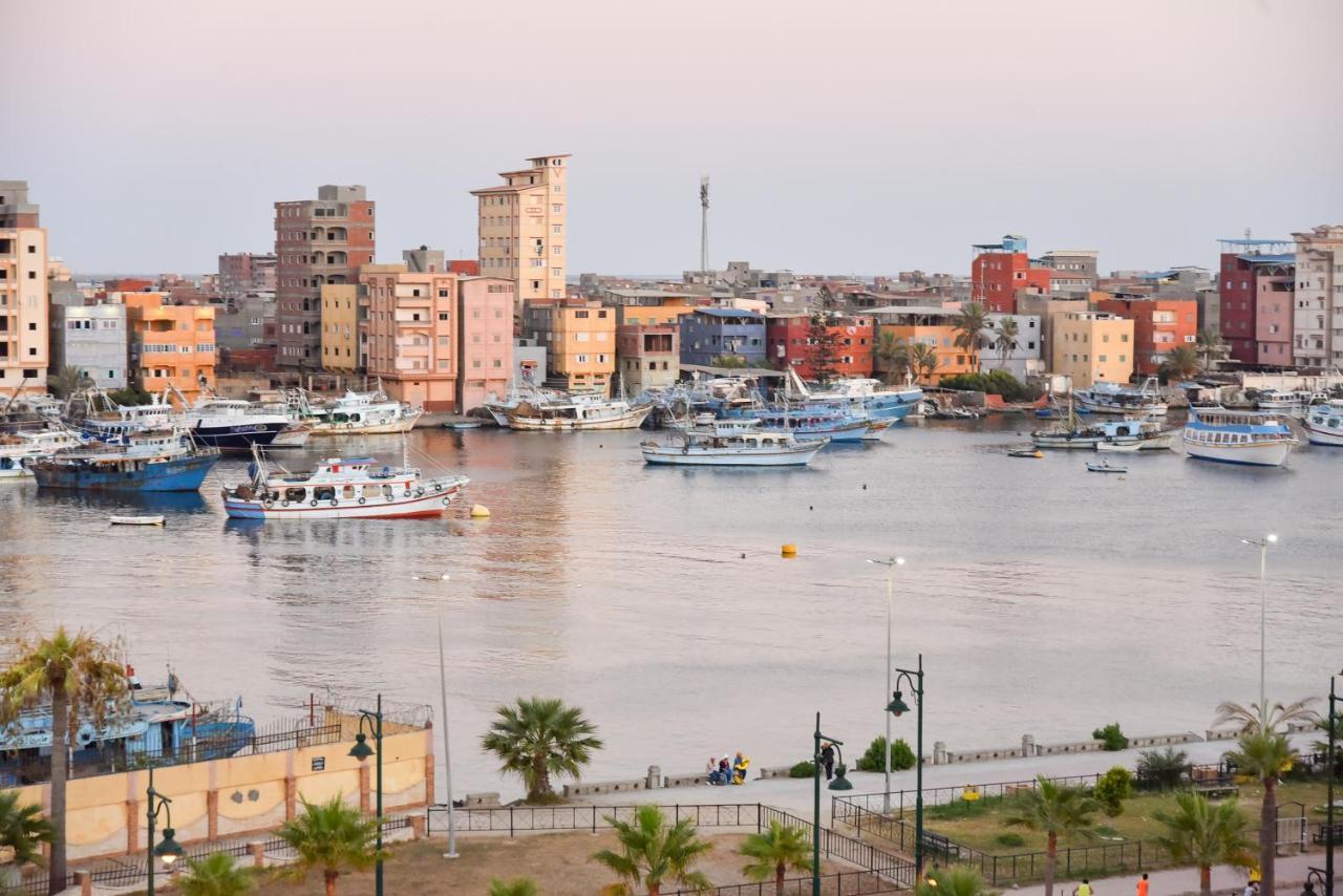 Grand Hotel Ras Elbar Bagian luar foto